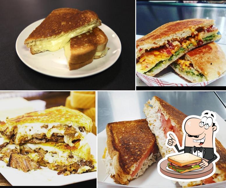 Cheesy Street Grill Wellesley