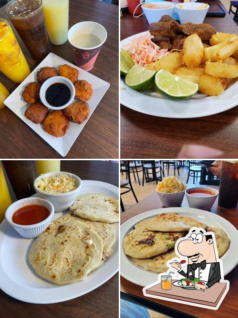 Pupusería & Antojitos Santa Elena