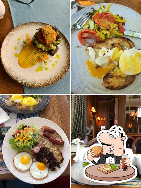 23 Cafe La Brasserie