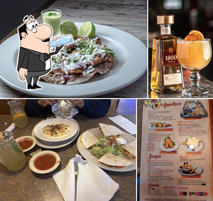 Los Abuelos Mexican Grill