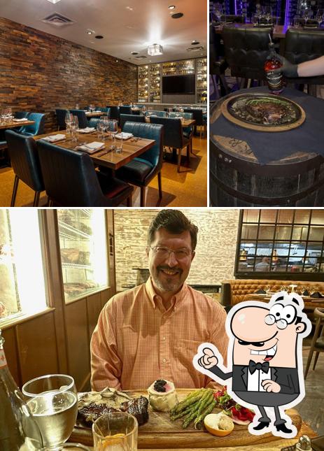 Bourbon & Bones Chophouse Bar