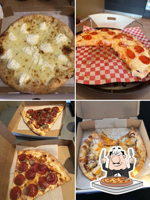 Moncheese Pizza