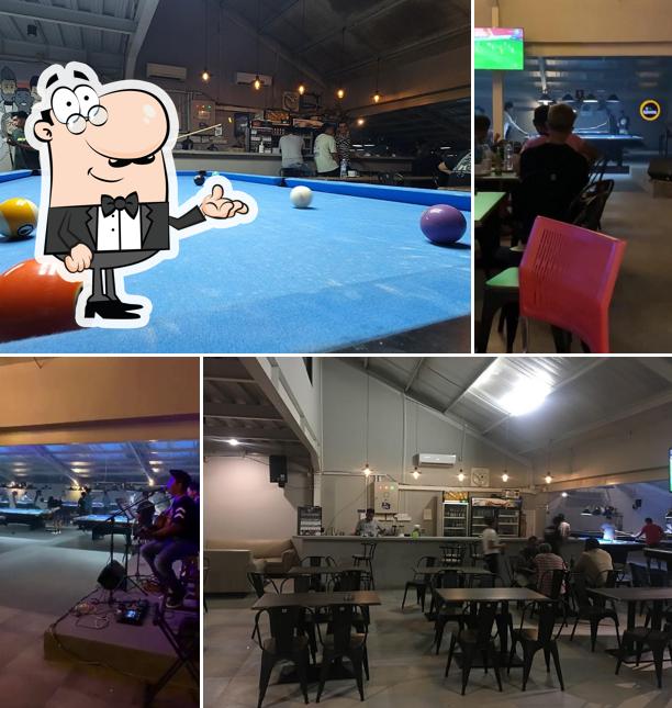 Point pool & lounge