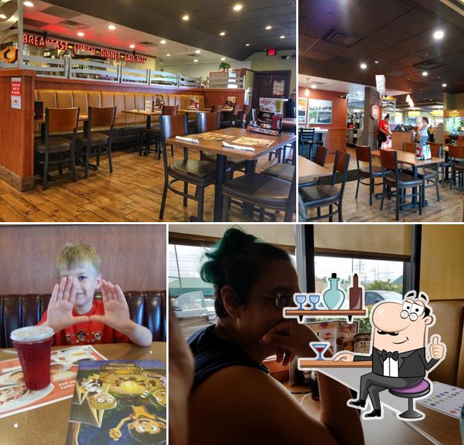 Denny's Restaurant