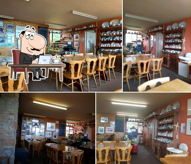 Dunquin Pottery and Cafe