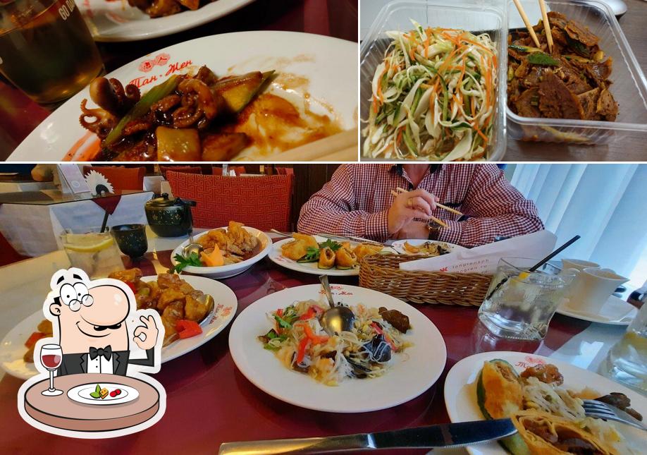 Еда в "Тане ЖЕН"