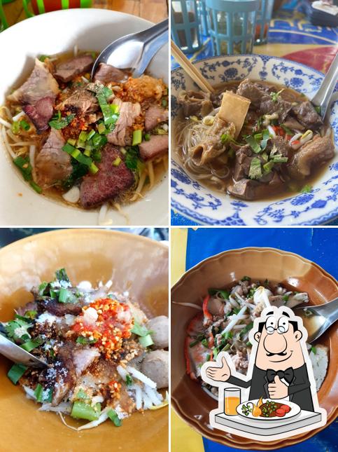ก๋วยเตี๋ยวป้าจุก มหาราช