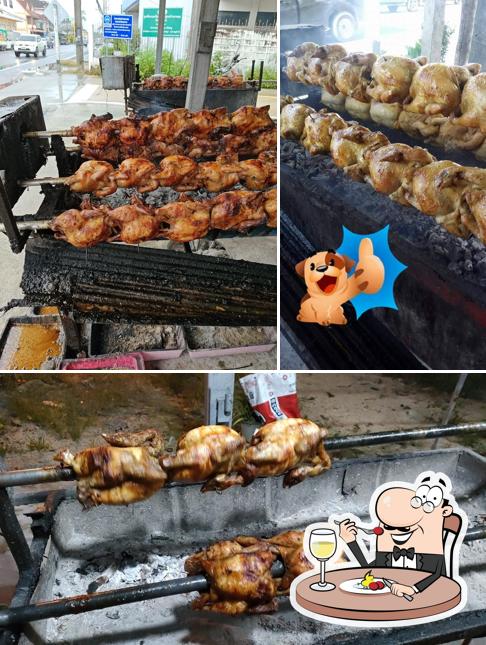 บัวขาวไก่หมุน Chicken Roasted