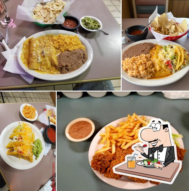 Tia Nena's