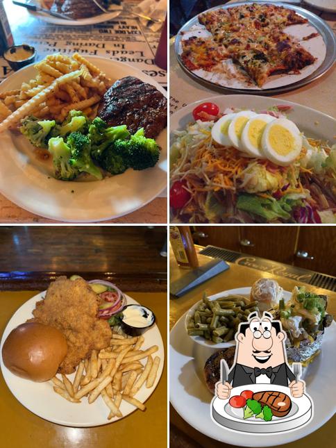 Dillingers Bar and Grill