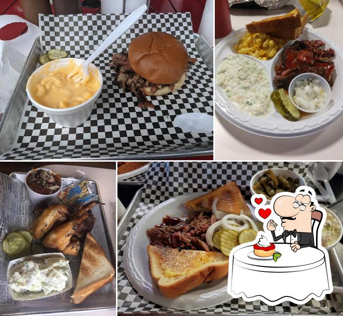 Mike's Trackside BBQ