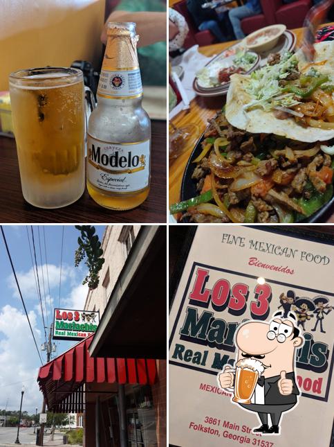 Los 3 Mariachis Mexican Food