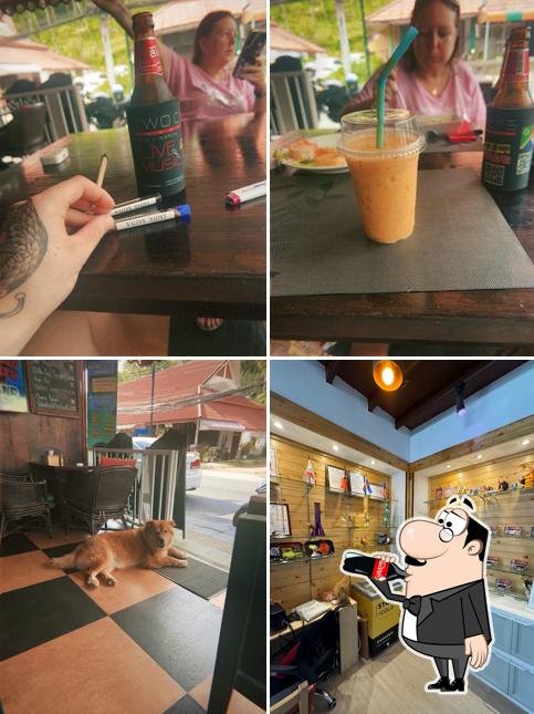 Kata Waves Café