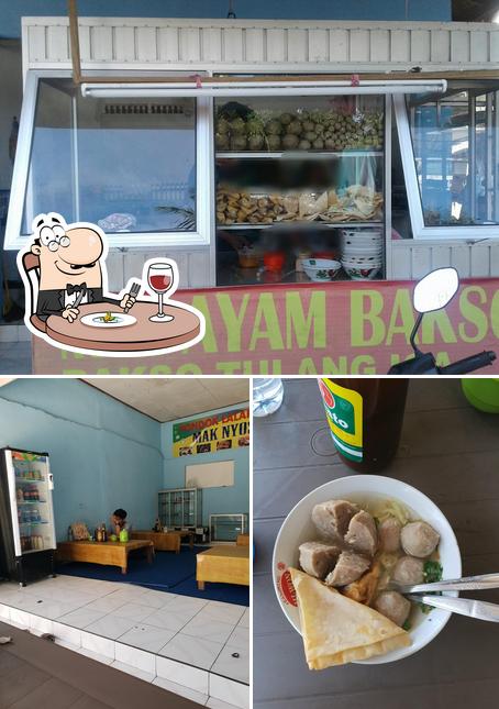 Warung Bakso Goyang Lidah