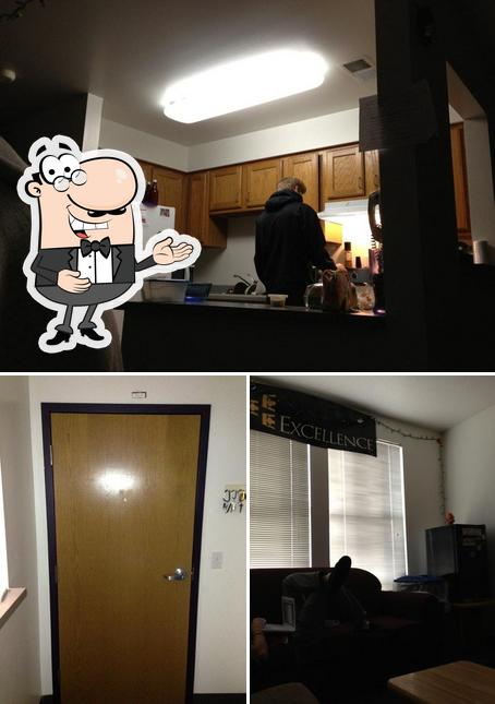 Collegeview 219