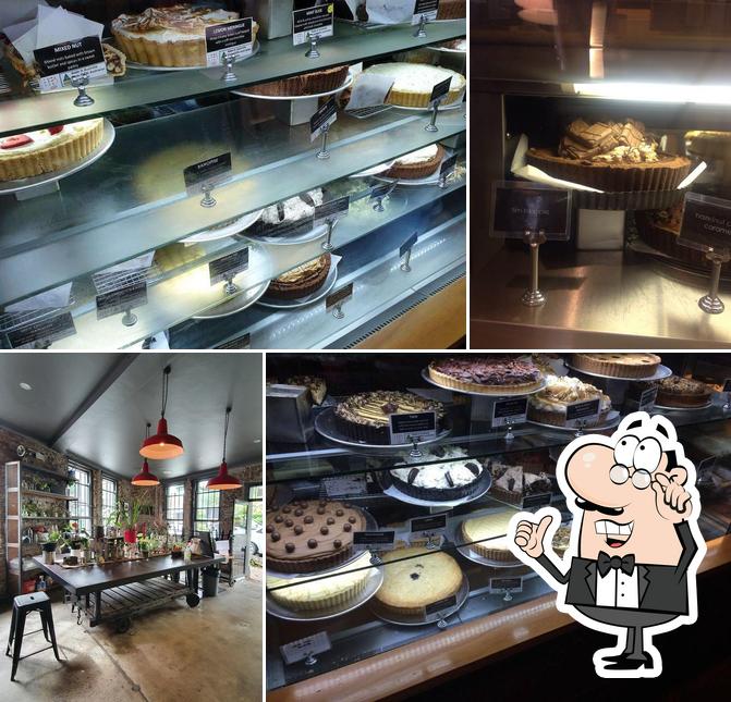 The Pie Tin