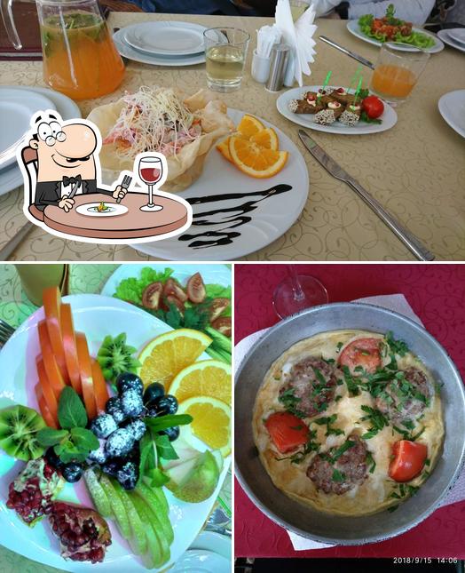 Блюда в "кафе Нар"