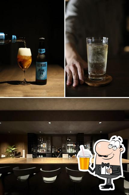 CAFE & BAR Anomaly カフェ バー アノマリー
