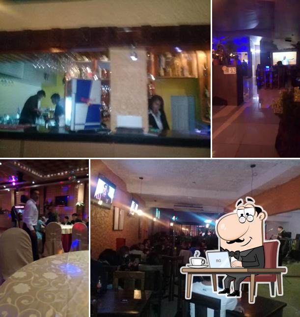 Bar 14