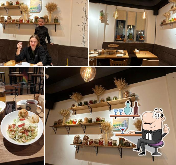 Посмотрите на внутренний интерьер "Малатеста"