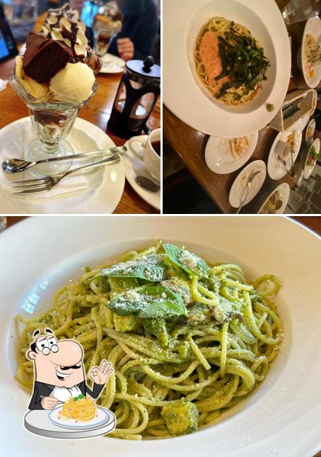 レストラン DADA 富士店