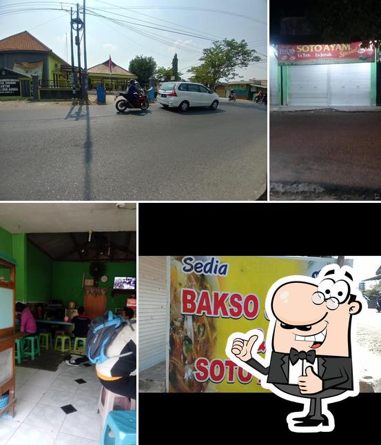 SOTO AYAM SPESIAL KEBONAGUNG