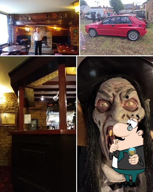Rowell Charter Inn.