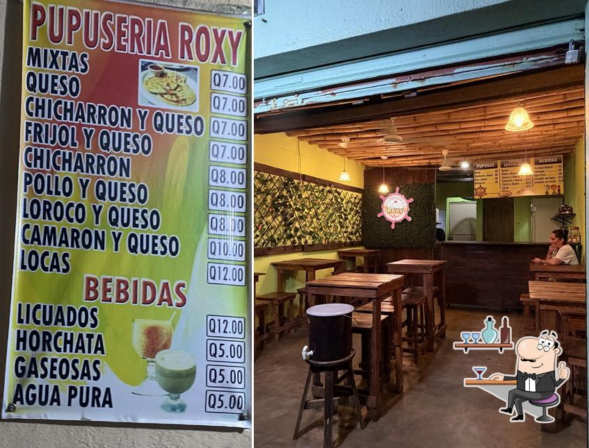 Pupuseria Roxy