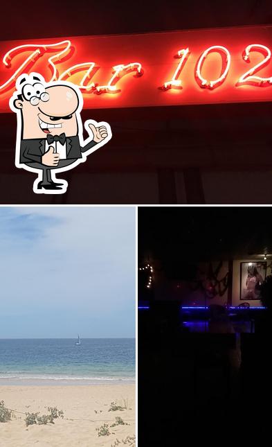 Bar 102
