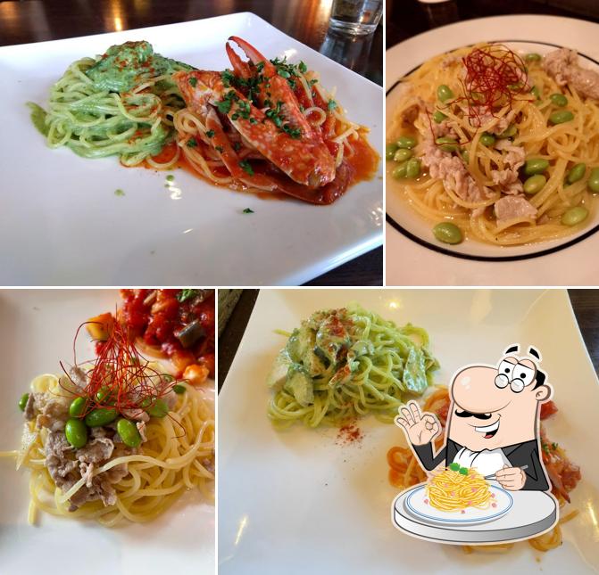 DINING est