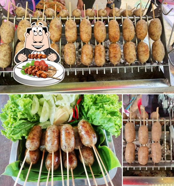 ไส้กรอกหมูวุ้นเส้น แม่น้ำ ซ.5