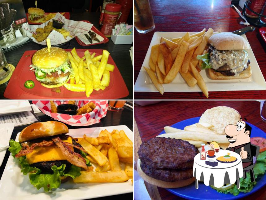 Red Robin Gourmet Burgers and Brews