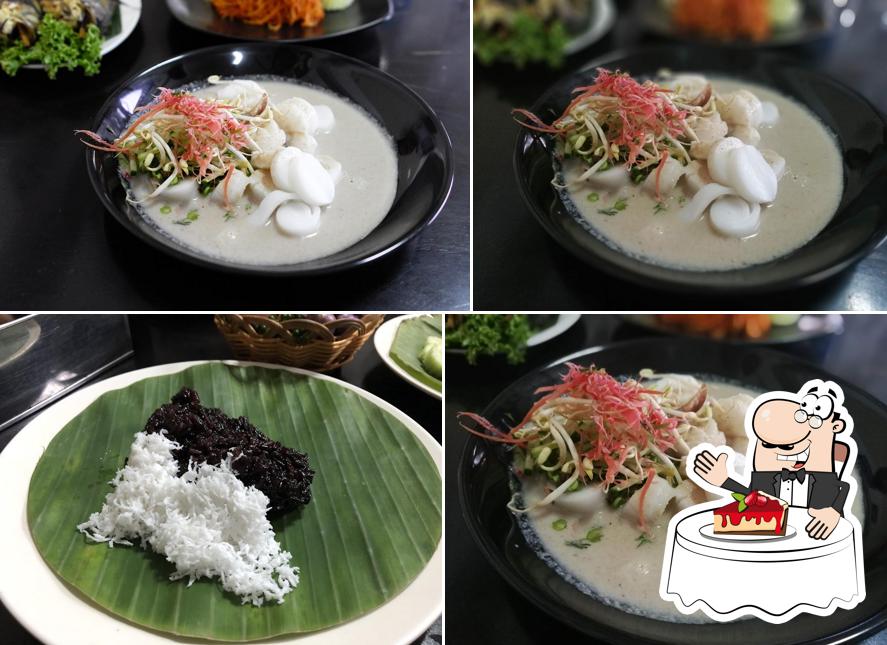 กะมา ข้าวยำราชา - Nasi Kerabu Raja