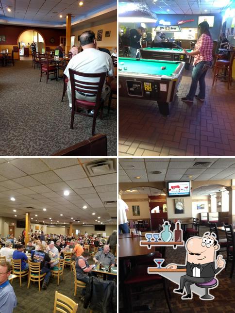 Charlie’s Eatery & Pub