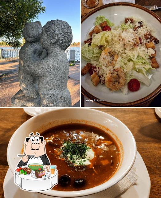 Китайский кисло-острый суп в "Камелоте"