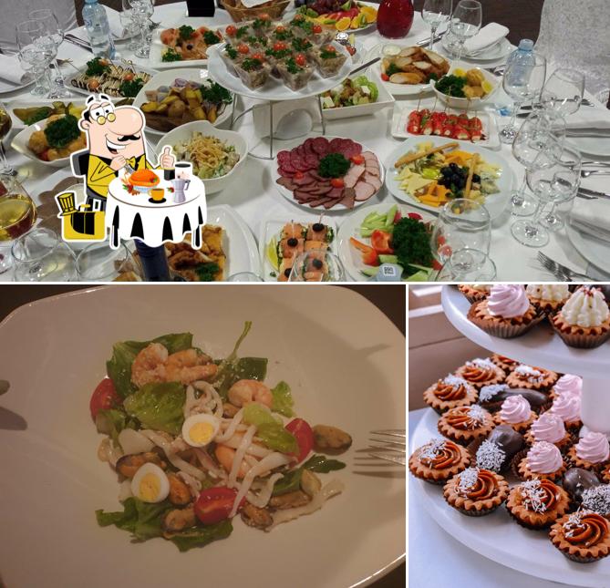 Еда в "Николаевском клубе"