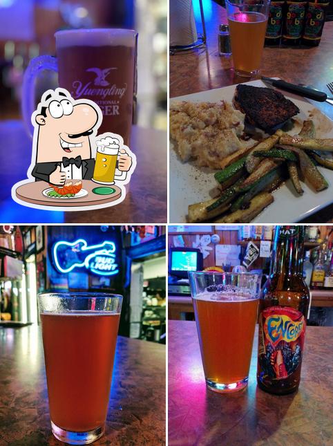 Toby Hill Bar & Grill