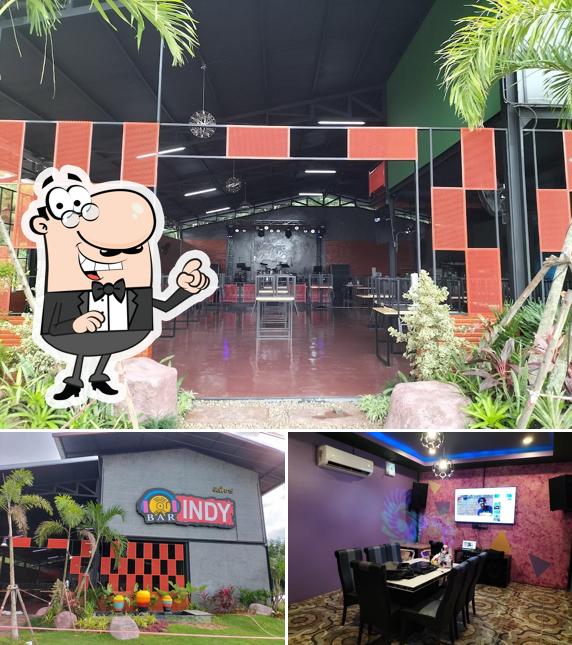Indy Bar