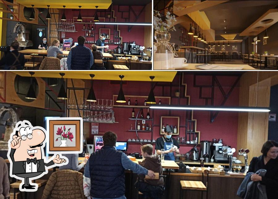 Посмотрите на внутренний интерьер "Пельмении"