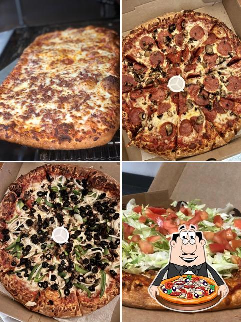 Fox's Pizza Den of Brookline
