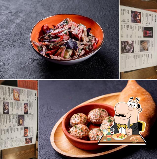 Еда в "Батуми"