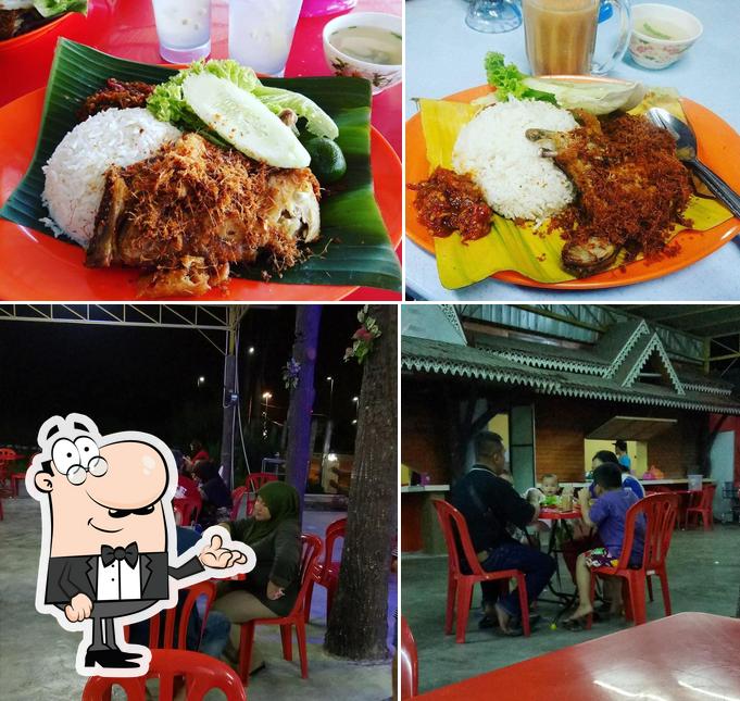 AYAM Penyet Ramai D'Jasin