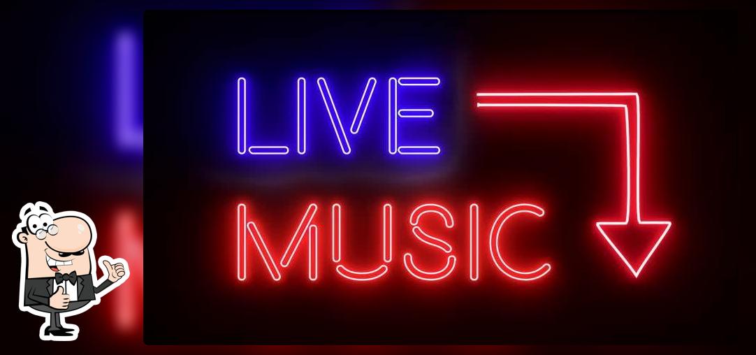 Jamplexx Bar & Lounge