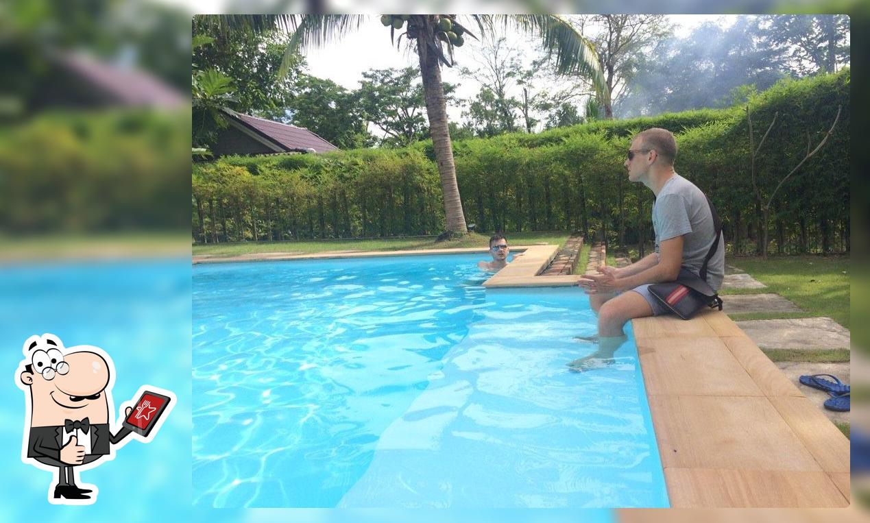 Pool Side Restaurant