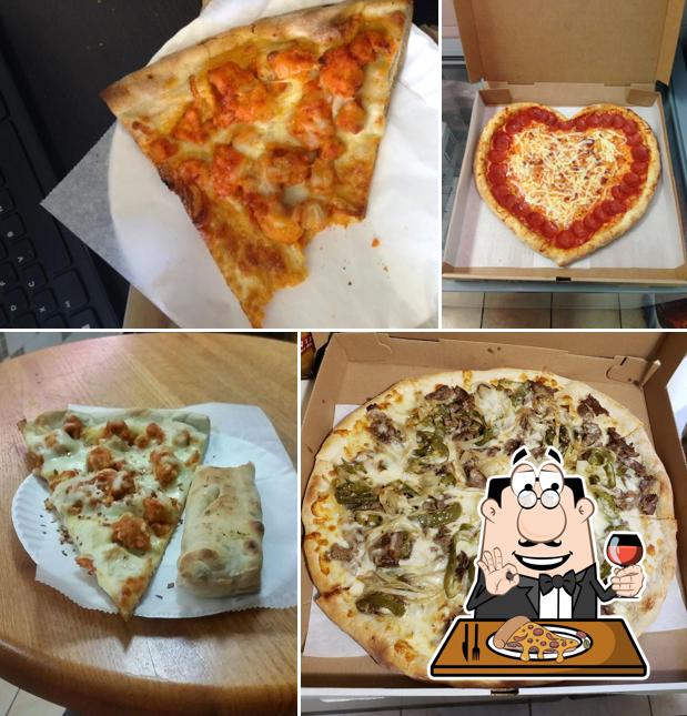 Lucy's Pizza