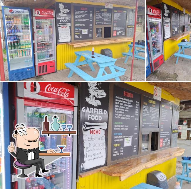 Garfild's food