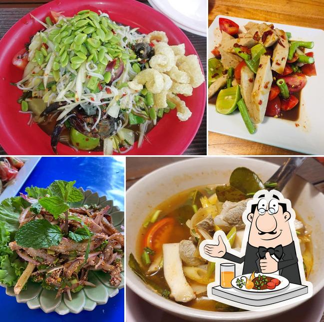 ร้านตำแรดแซ่บนัว By เจ๊ต๊อกแต๊ก