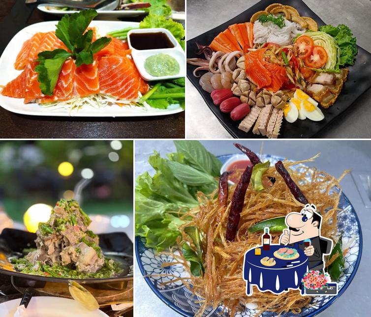 ร้านชนแก้วนครพนม
