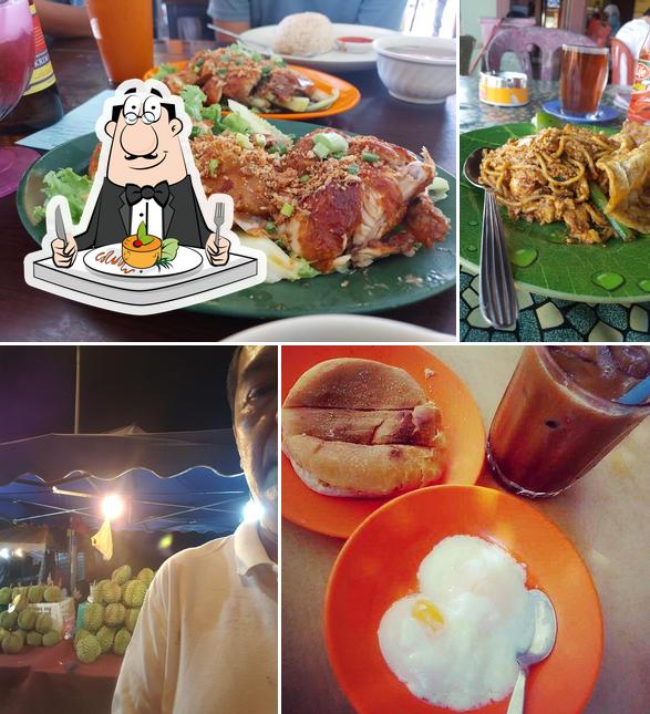 Gemas Chicken Rice Restaurant Bahau