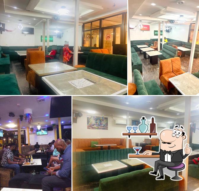 Savanna Lounge vip Fast Food